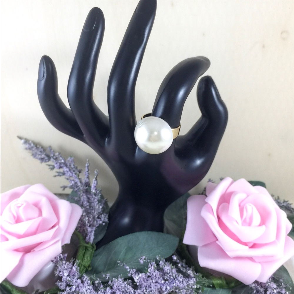 Large Pearl Cocktail Ring